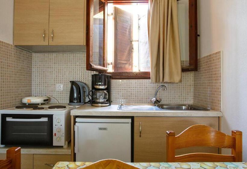Escritório Estándar, Villa Italiana