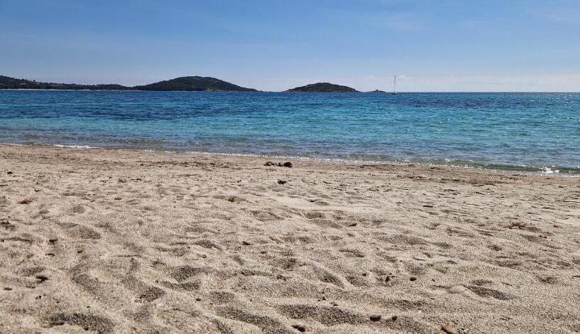 Апартаменты Superior 1 Спальня, T2 4 Personnes Résidence De Vacances Avec 3 Piscines Les Hameaux De Saint Cyprien Lecci De Porto Vec
