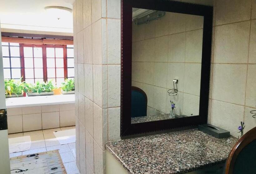 Номер Deluxe с Балконом, Pretoria Mansion Boutique