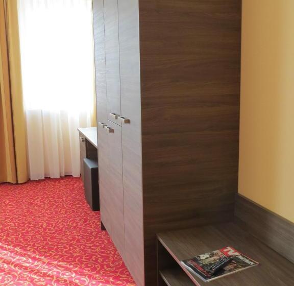 Номер Deluxe, Ates Hotel Lampertheim