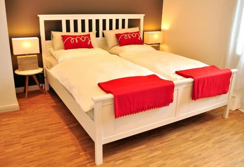 Апартаменты Дюплекс 1 Спальня, Haus & Hof Guest House