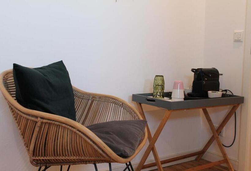 Номер Стандарт, Haus & Hof Guest House