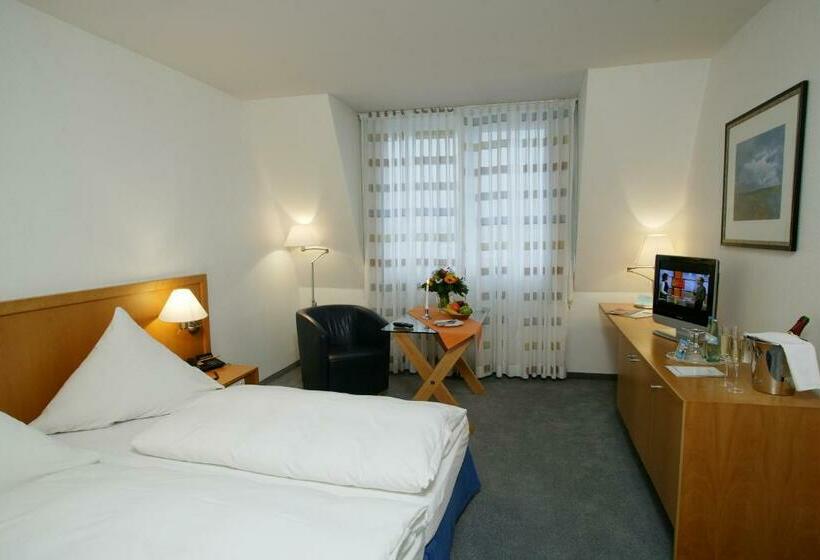 Номер Стандарт Индивидуальный, Stadthotel Oranienburg