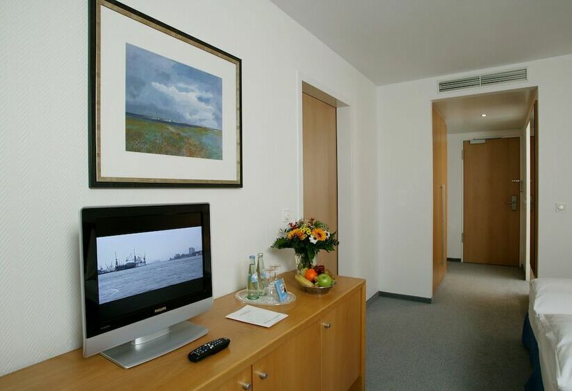 Номер Стандарт Индивидуальный, Stadthotel Oranienburg