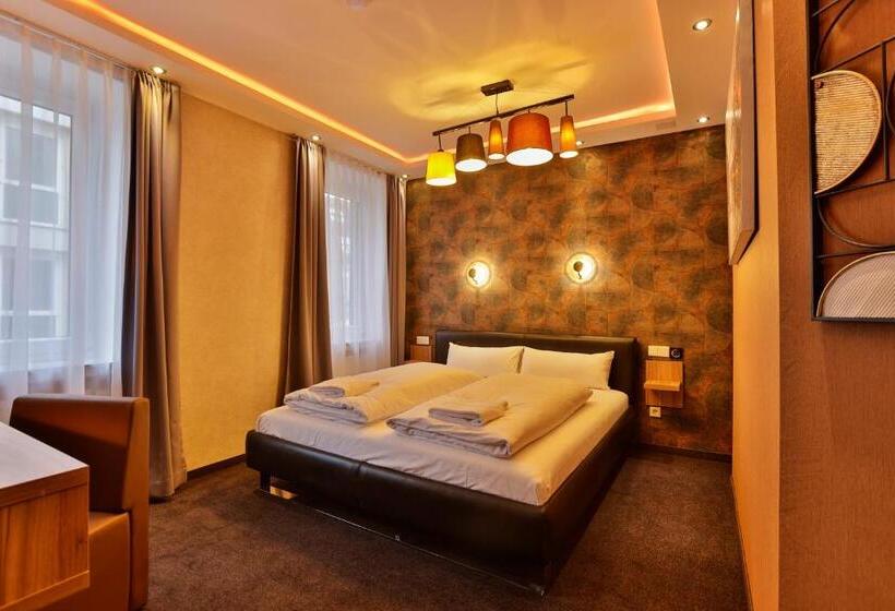 Люкс Семейный 2 Спальни, Stay Inn Bielefeld Zentrum