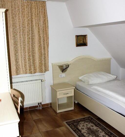 اتاق استاندارد یک نفره, Villa Toscana