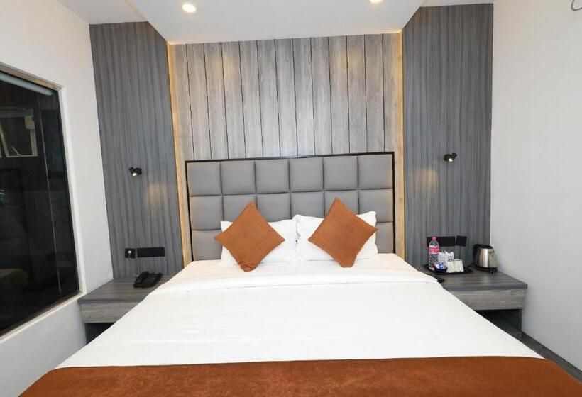 Suíte Familiar, Goodland Elegance