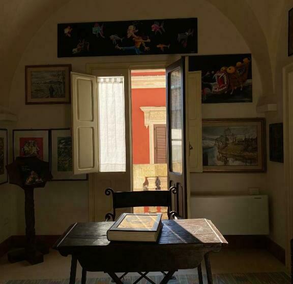 Вилла с 1 спальней и бассейном, Palazzo Raho Art Museum