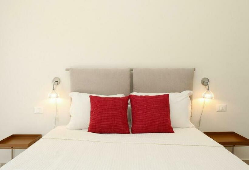 آپارتمان لوکس 1 خوابه, Versomare Room & Suite