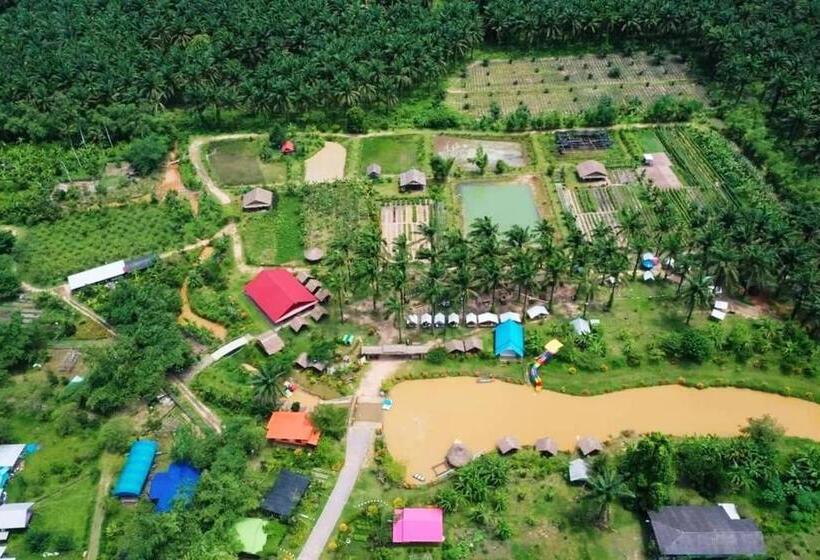 Семейный Номер, Phonphusang Utopia Farmstay