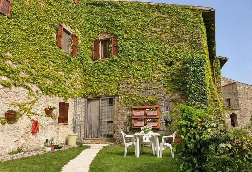 Апартаменты 1 Спальня, Il Borgo Di Cornillo