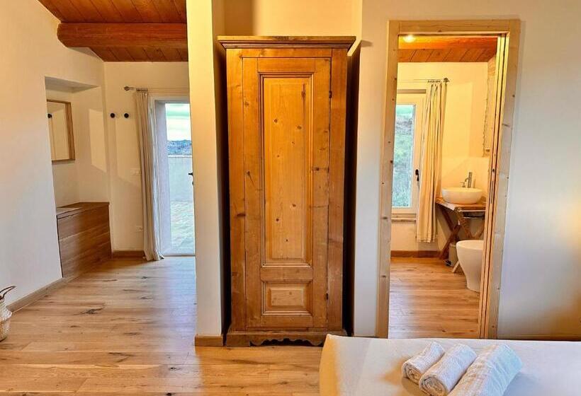 Номер Стандарт Трехместный, Villa Arcadia B&b