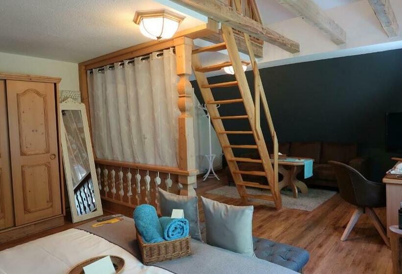 스위트, Lodge Seaside Boutique