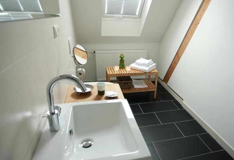 Номер Стандарт, Pension Kerckenhof