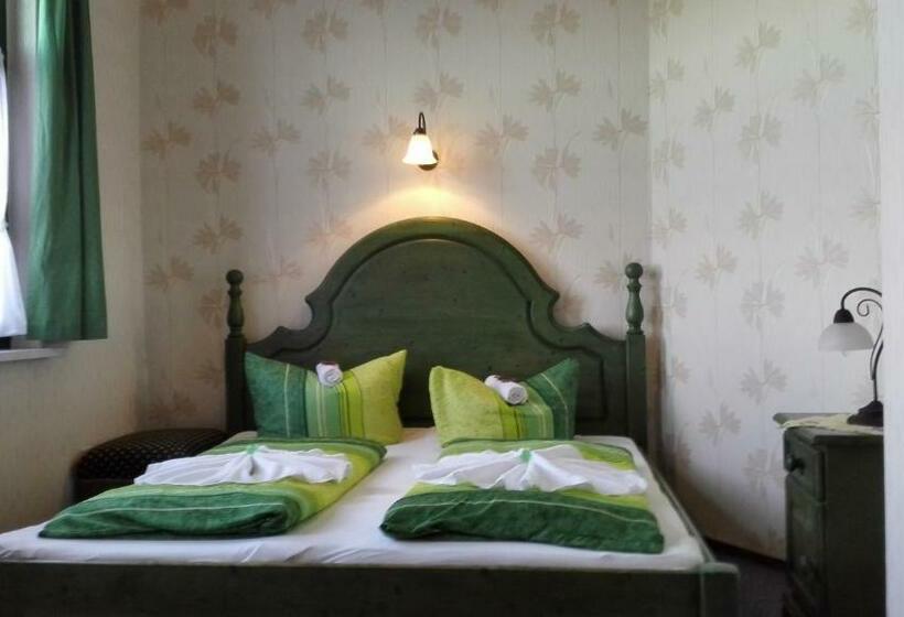 标准间, Villa Alice