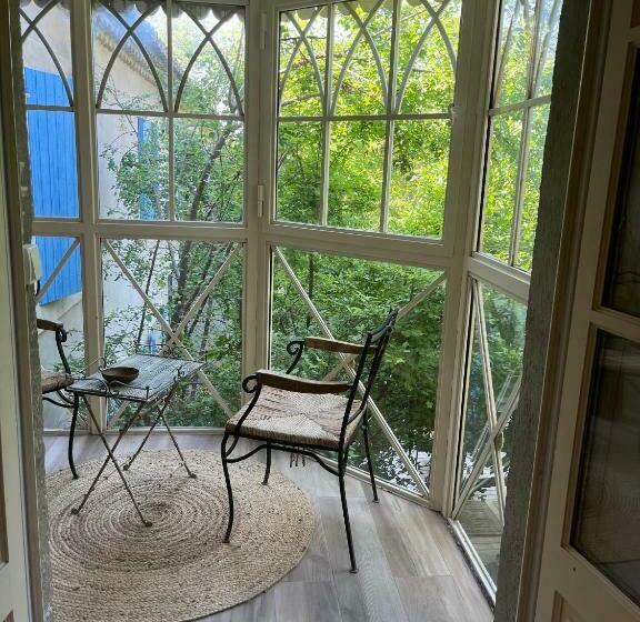 اتاق لوکس, Maison Bournissac