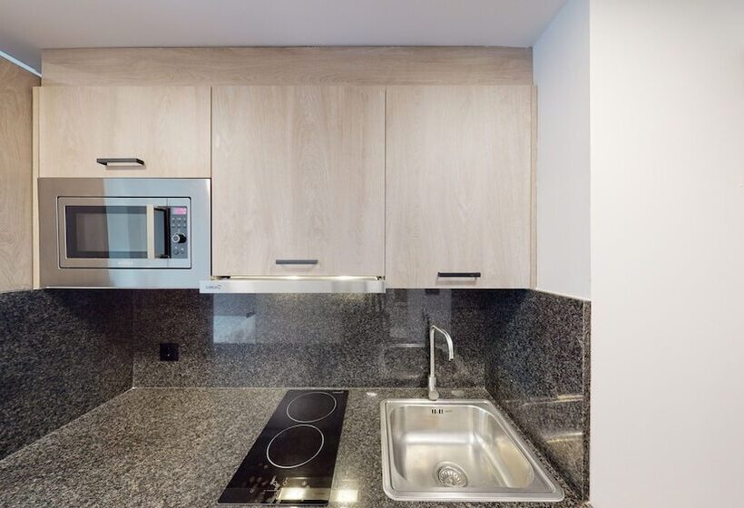 Номер Стандарт Индивидуальный, Micampus Alicante Student Residence
