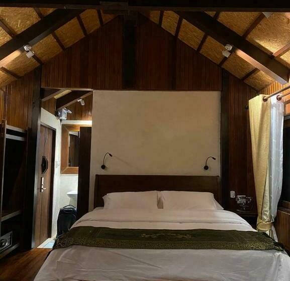 Номер Deluxe Вид на Море, Kawarin Secret Hut Hotel And Resort