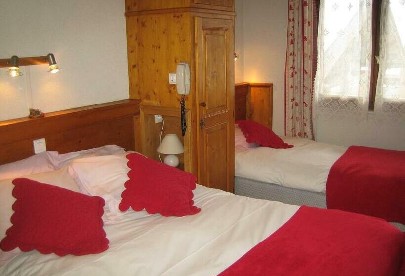 Номер Стандарт Трехместный, Chalet Hotel Régina