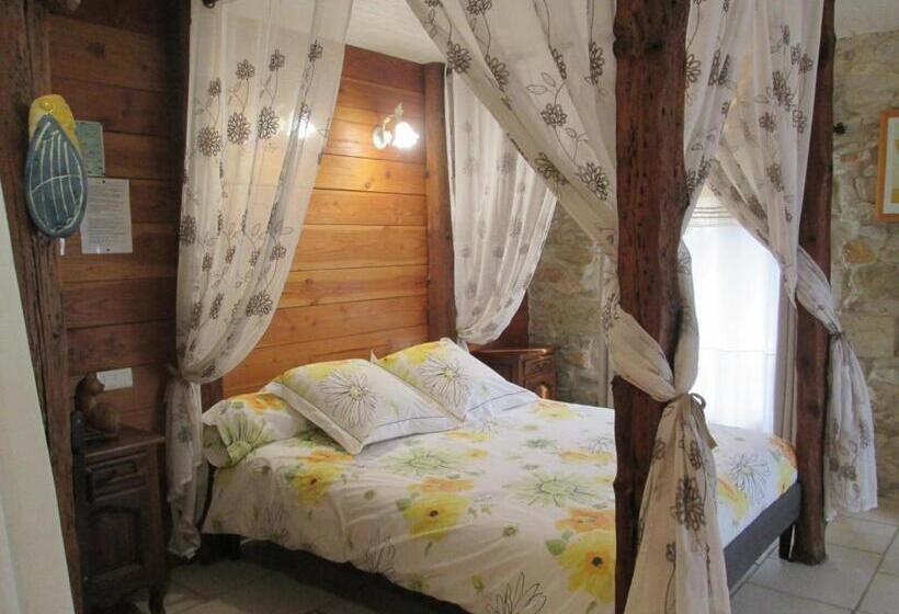 Номер Стандарт Трехместный, Le Mas Vieux