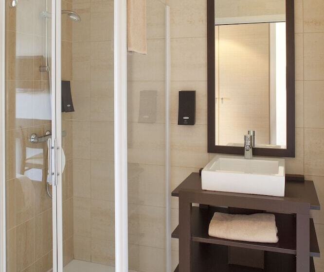 Апартаменты Комфорт 1 Спальня, Logis Hôtel Terre De Loire