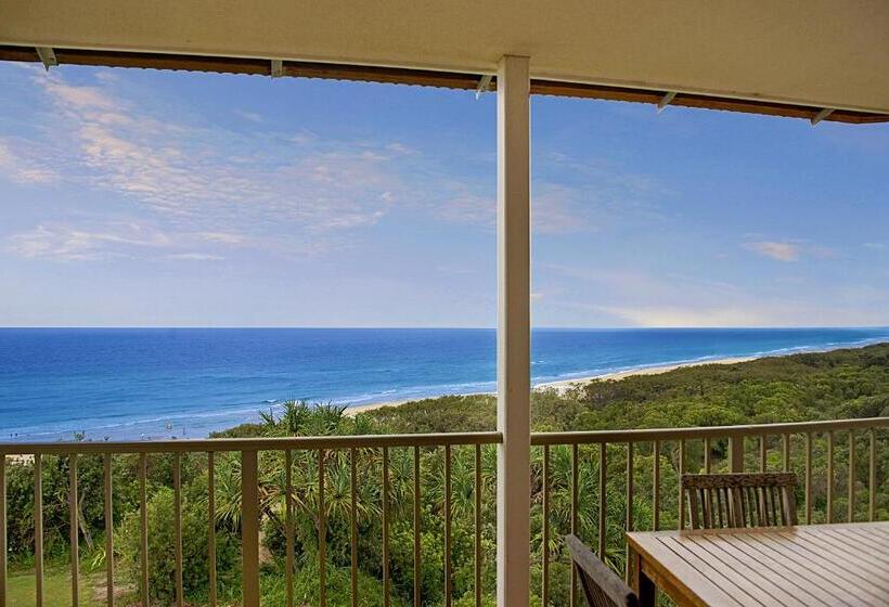 2 Bedroom Premium Apartment Sea View, Whale Watch Ocean Beach Resort