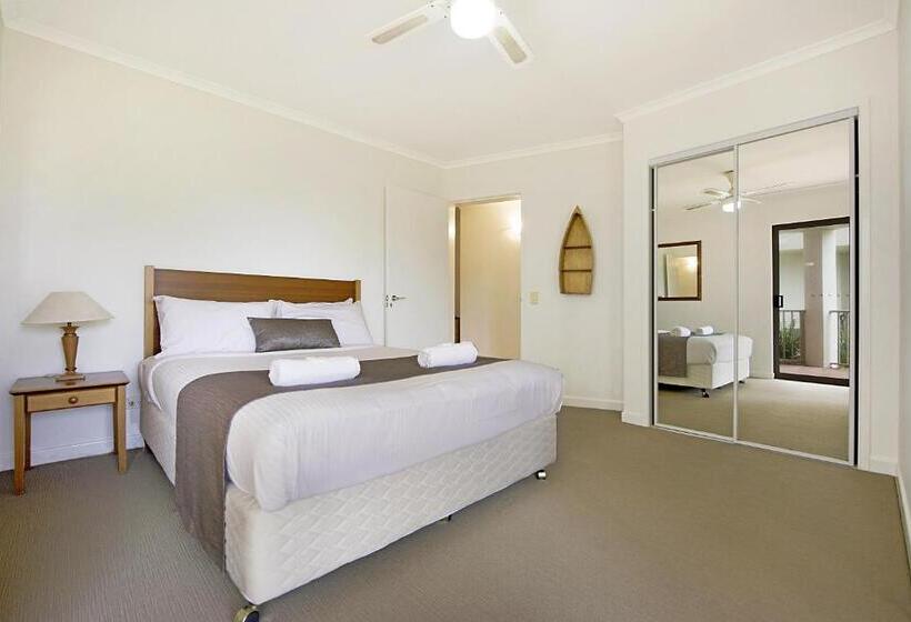 2 Bedroom Premium Apartment Sea View, Whale Watch Ocean Beach Resort