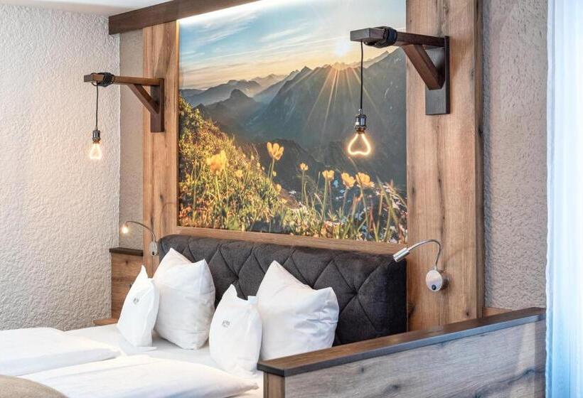 Номер Комфорт, Tyrol