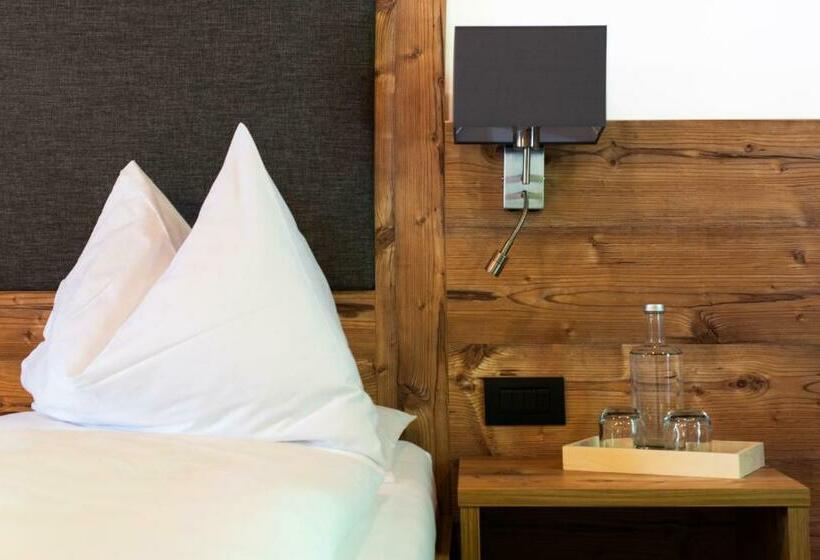 Номер Стандарт Индивидуальный, Charme Hotel Uridl