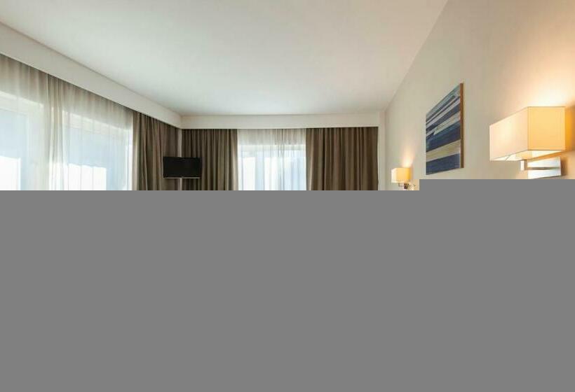Quarto Triplo Clássico, Dimorae Rooms And Suites   Apartments