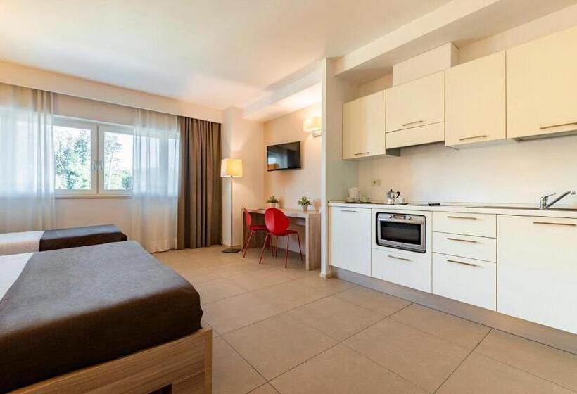 スタンダードトリプルルーム, Dimorae Rooms And Suites   Apartments