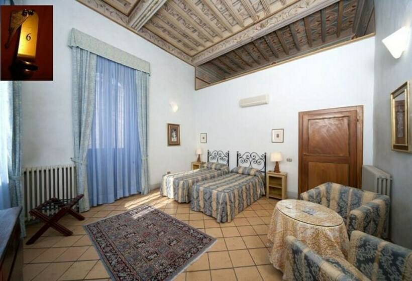 Номер Стандарт, Palazzo Dragoni Residenza D Epoca