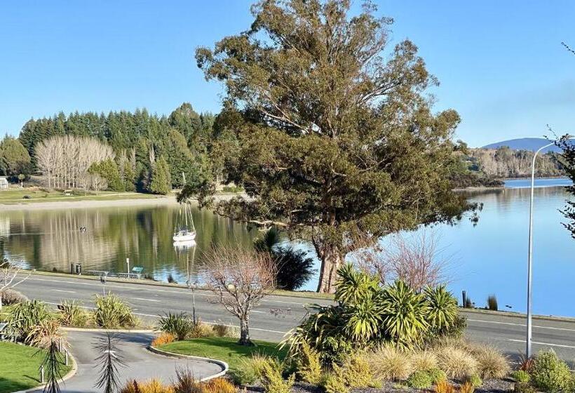חדר סטנדרט נוף לאגם, Te Anau Lakefront Backpackers