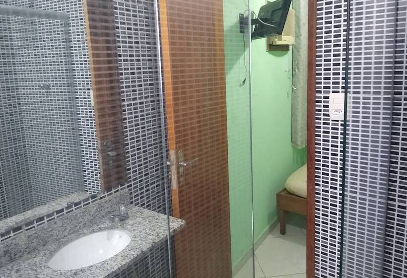 Habitación Estàndard Individual, Barão De Tefé