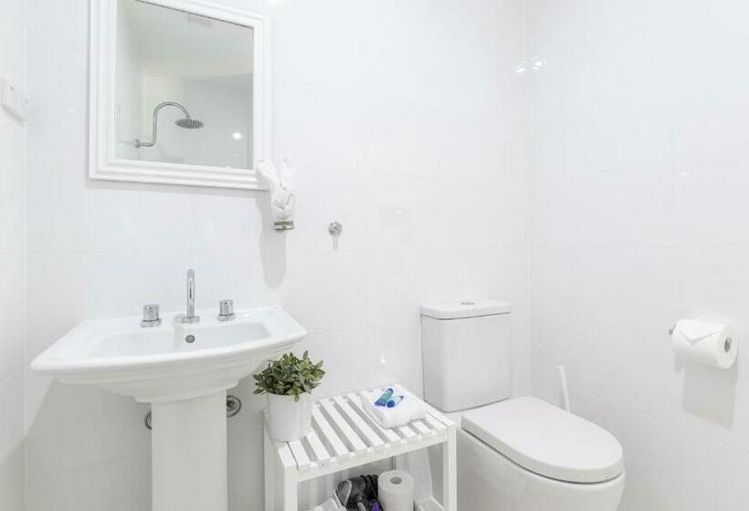 스위트, Debbie S Place