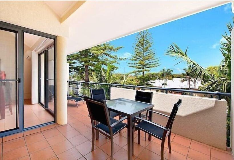 Apartamento 3 Dormitórios, Outrigger Bay