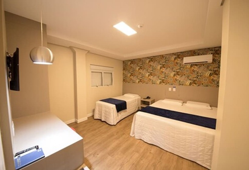 豪华三人间, Hiber Hotel   Acesso A Chapecó