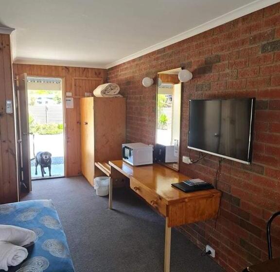 스탠다드 룸 킹사이즈 침대, Kyabram Country Motel