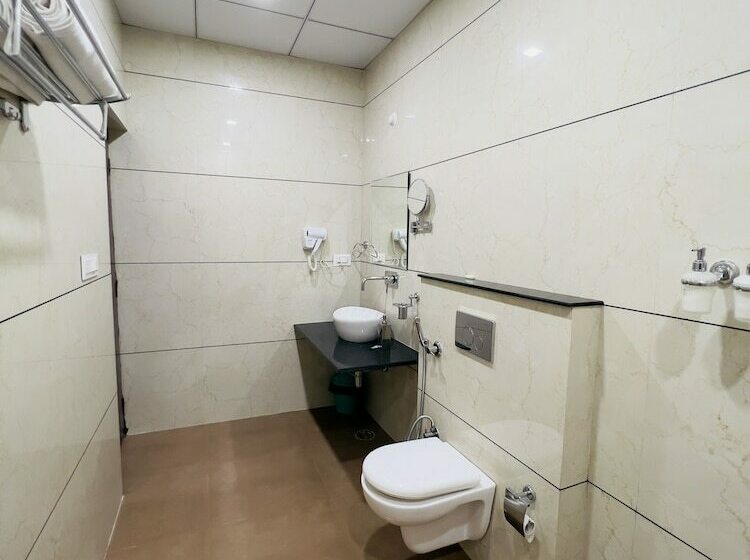 اتاق لوکس, Ritumbraha Hotel & Resort