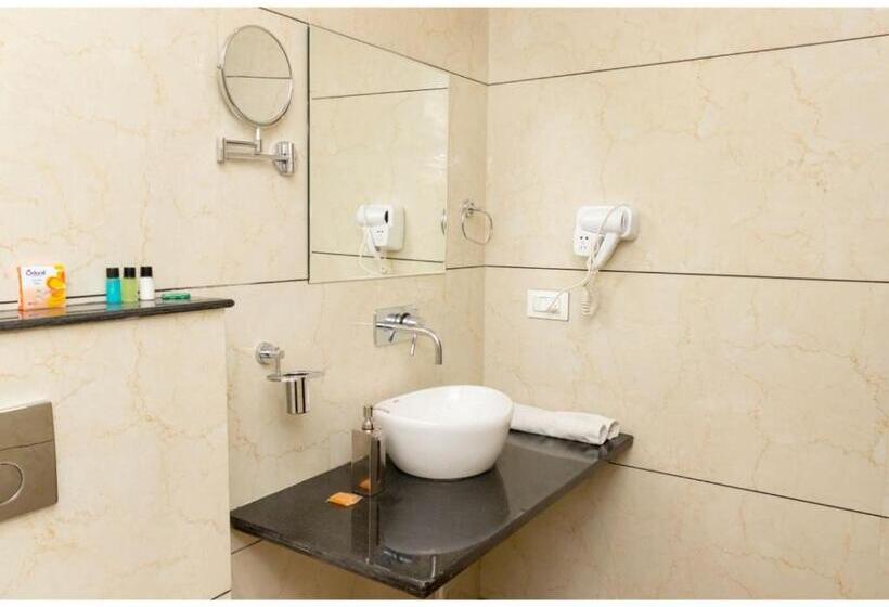 اتاق استاندارد با تخت بزرگ, Ritumbraha Hotel & Resort