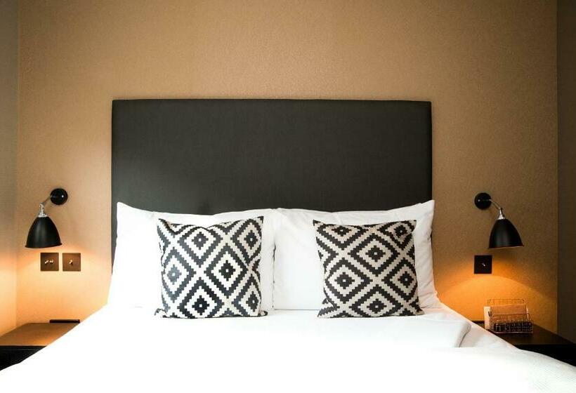 إستوديو قياسى, Room2 Hammersmith Townhouse