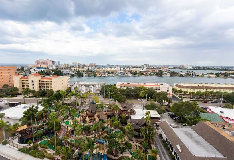 Номер Стандарт Двуспальная Кровать Вид на Город, Hampton Inn & Suites Clearwater Beach