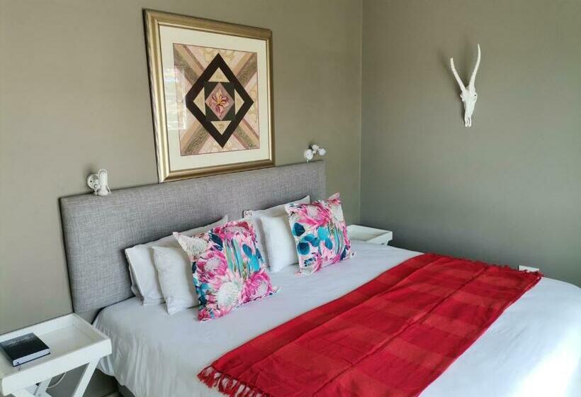 Люкс 2 Спальни, Point Village Hotel And Self Catering