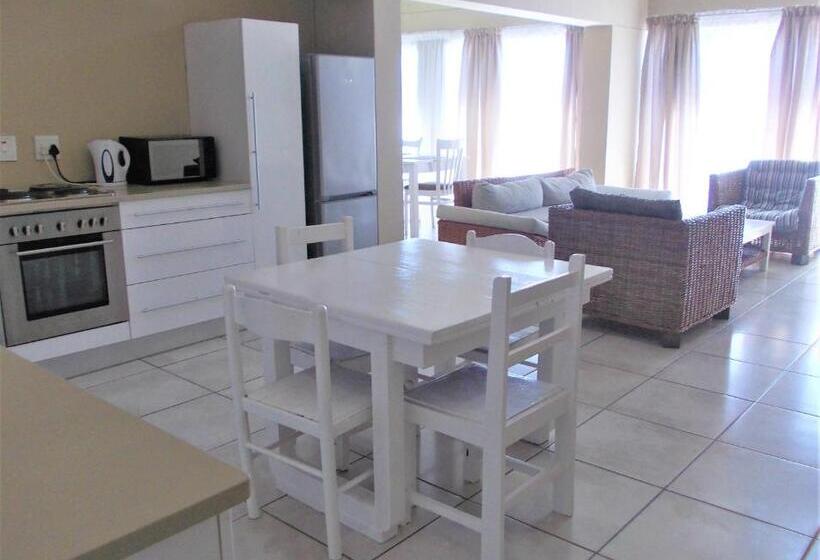 Люкс 2 Спальни, Point Village Hotel And Self Catering