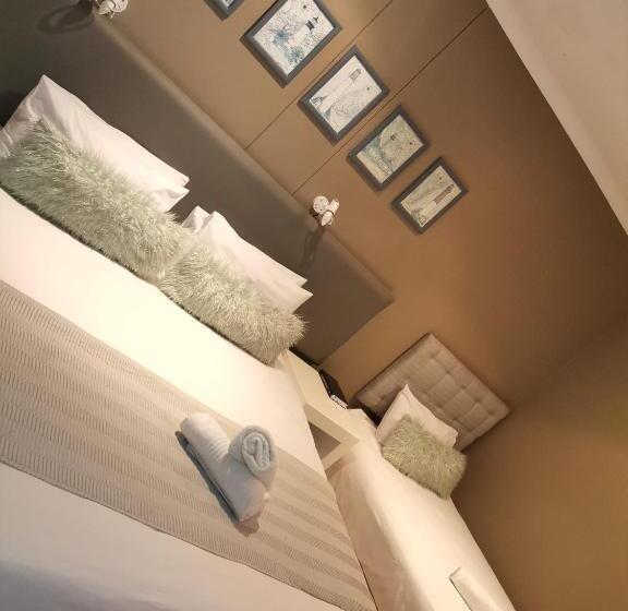 Апартаменты 3 Спальни, Point Village Hotel And Self Catering