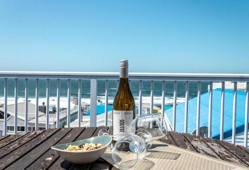 Номер Стандарт, Point Village Hotel And Self Catering