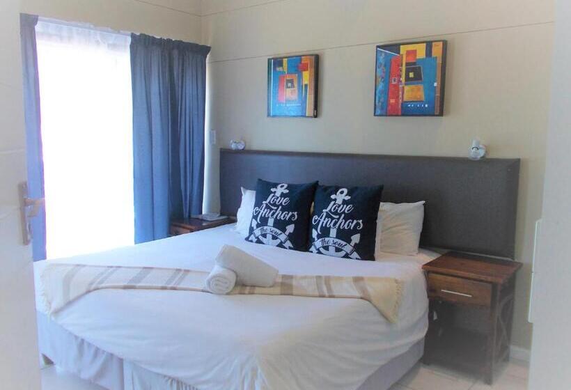 Люкс 2 Спальни, Point Village Hotel And Self Catering