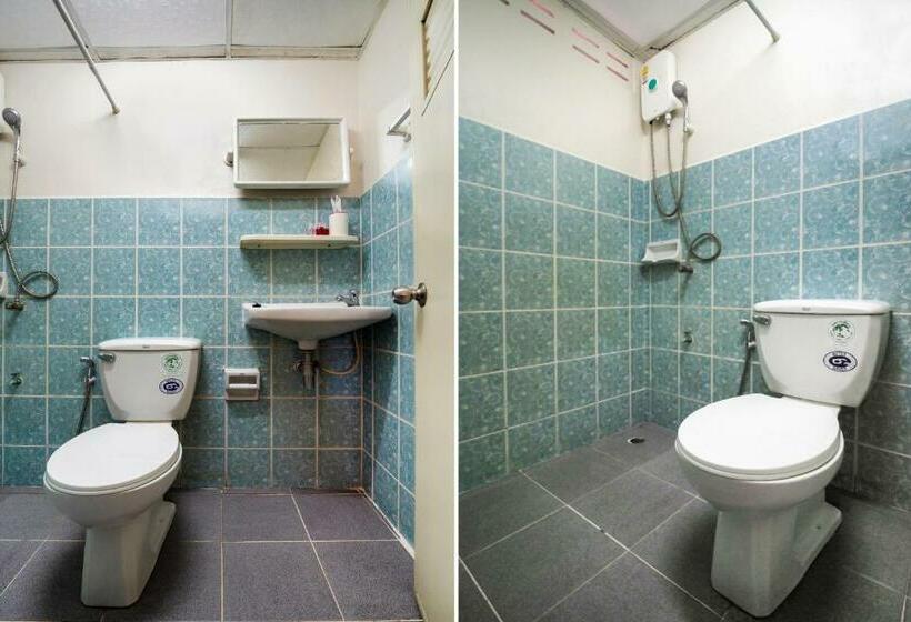 اتاق سوپریور, Aromdee Apartment