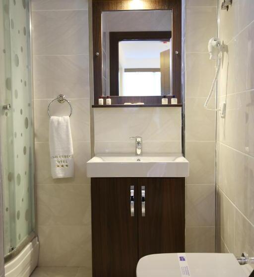Quarto standard, Cebeci Grand