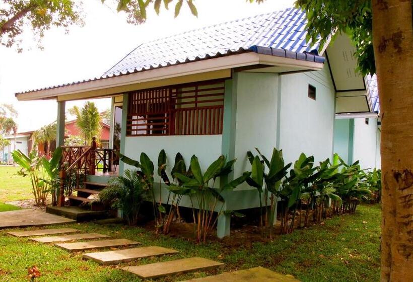Номер Superior Вид на Сад, Chawlay Resort Koh Lipe